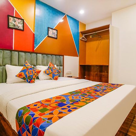 Fabhotel Twigo Inn Mumbai Bagian luar foto