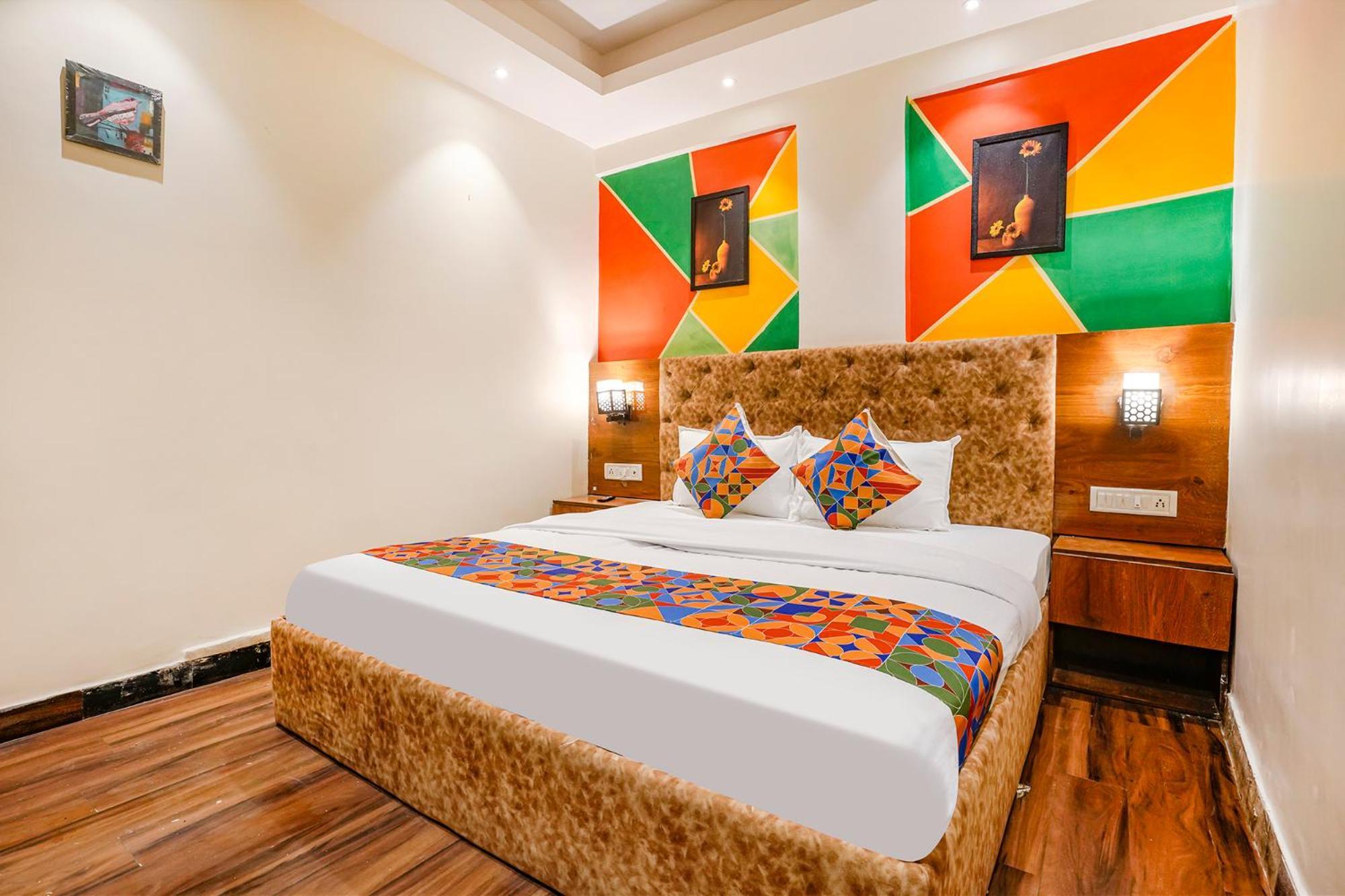 Fabhotel Twigo Inn Mumbai Bagian luar foto