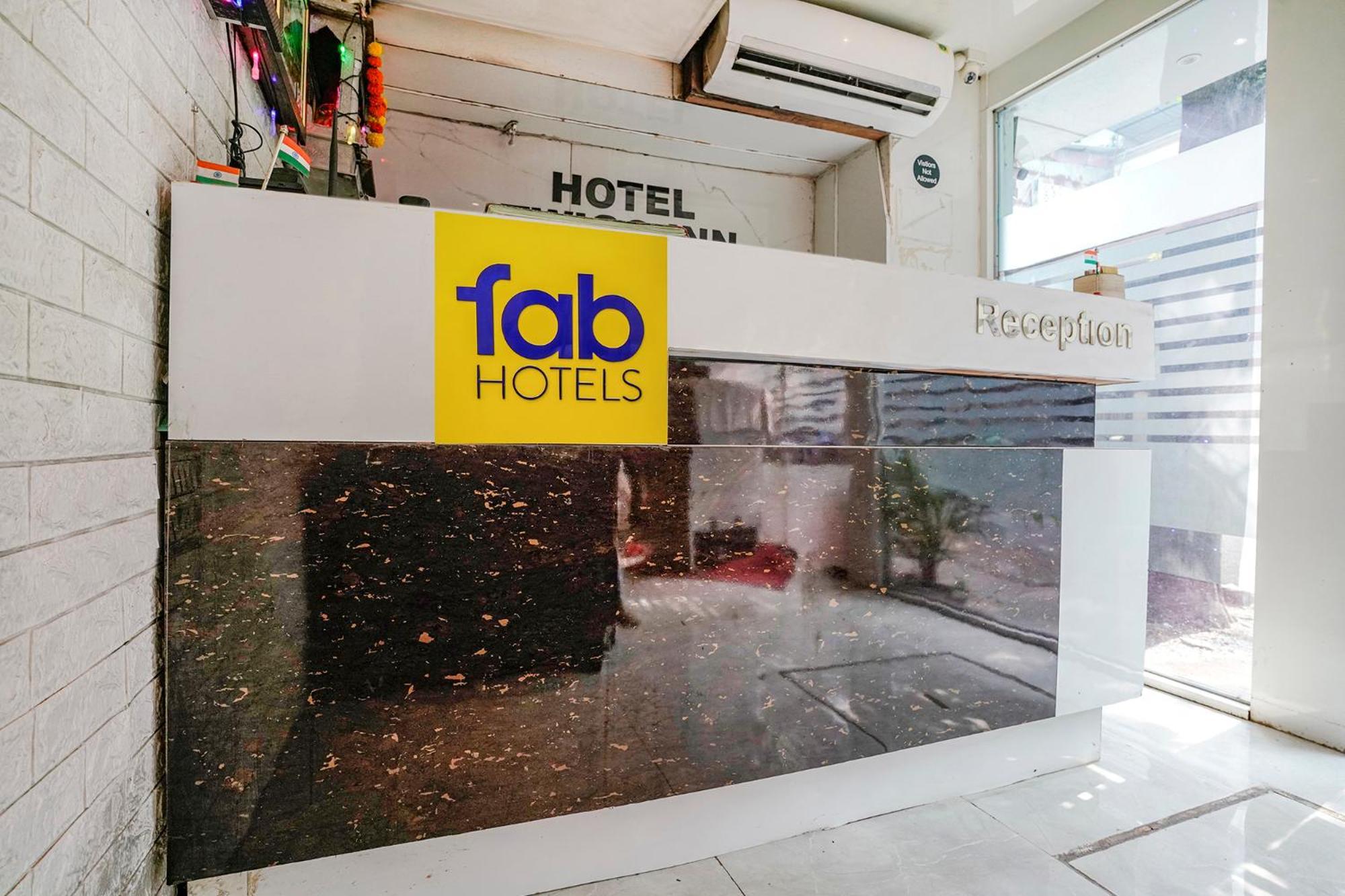 Fabhotel Twigo Inn Mumbai Bagian luar foto
