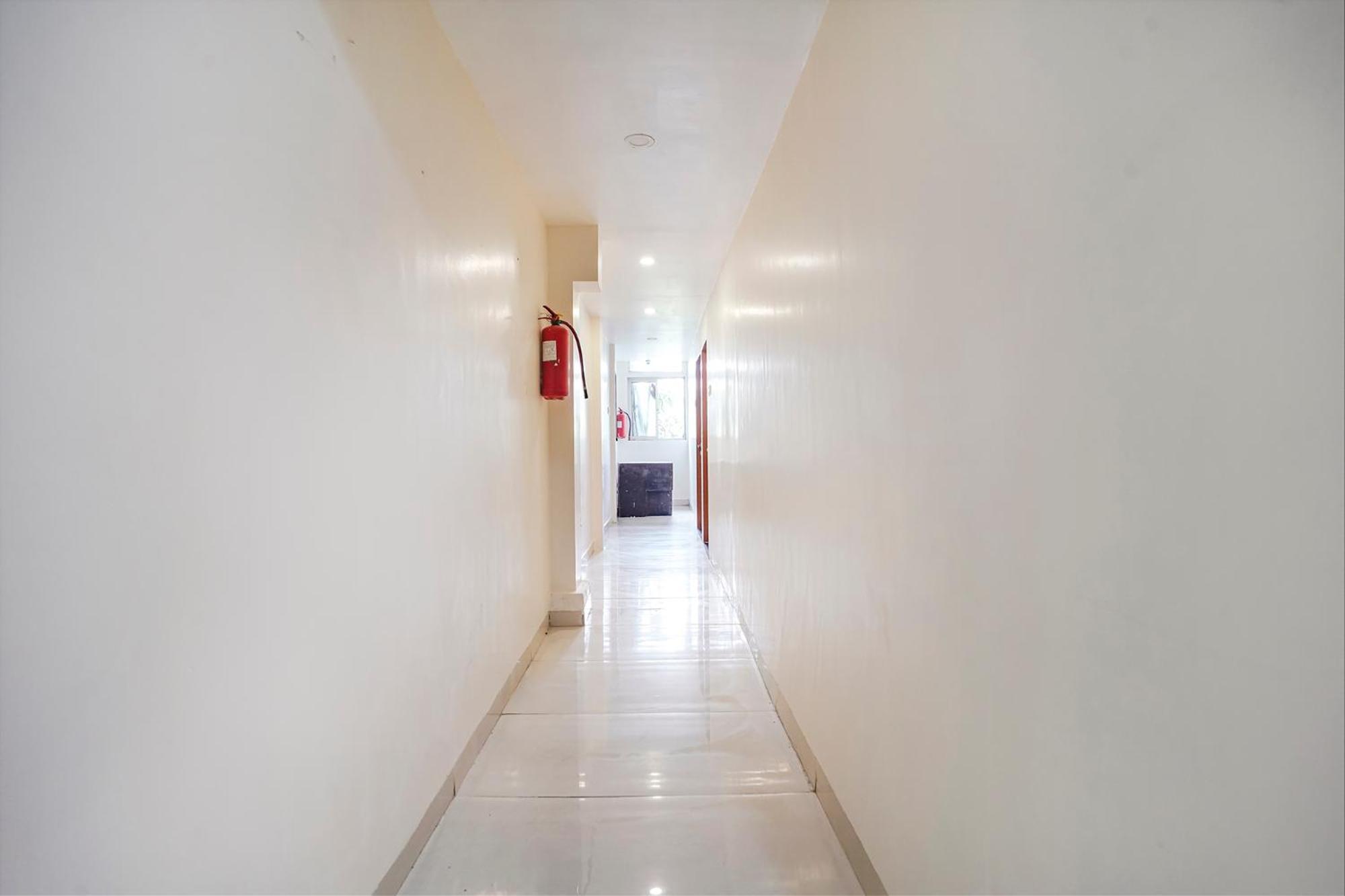 Fabhotel Twigo Inn Mumbai Bagian luar foto