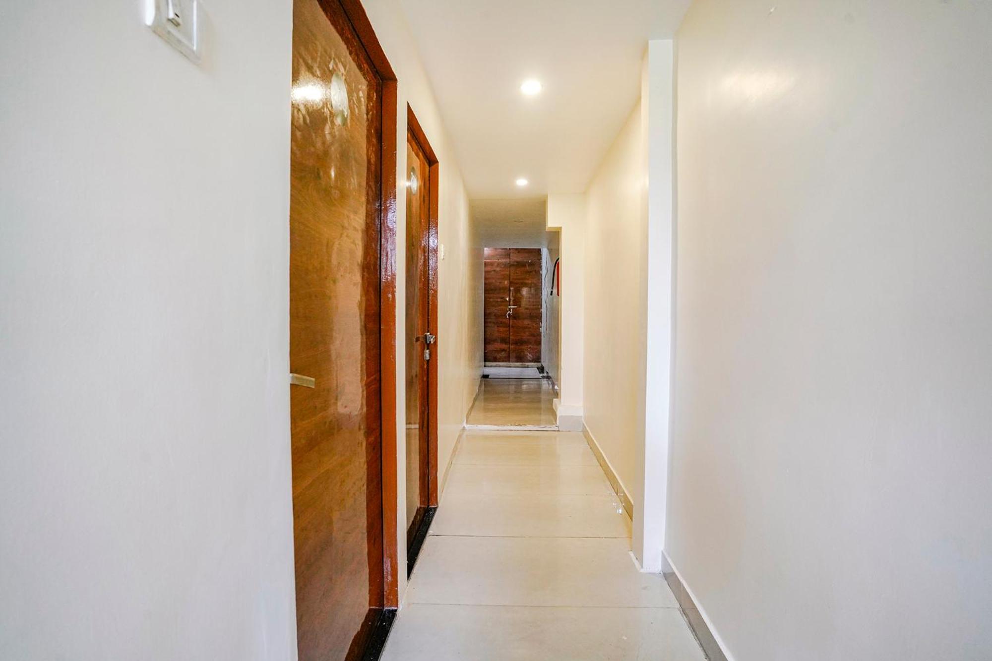 Fabhotel Twigo Inn Mumbai Bagian luar foto